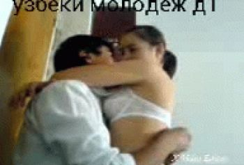 эротика xxx узбекистан: молодые лижутся на камеру